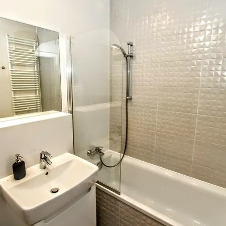 Mtp Ul. Gasiorowskich Estate Center Appartement Poznań