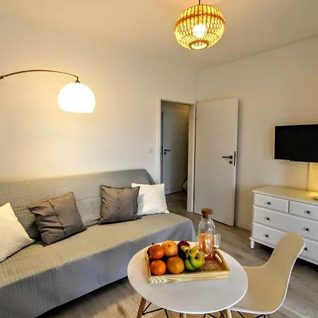 Mtp Ul. Gasiorowskich Estate Center Apartment